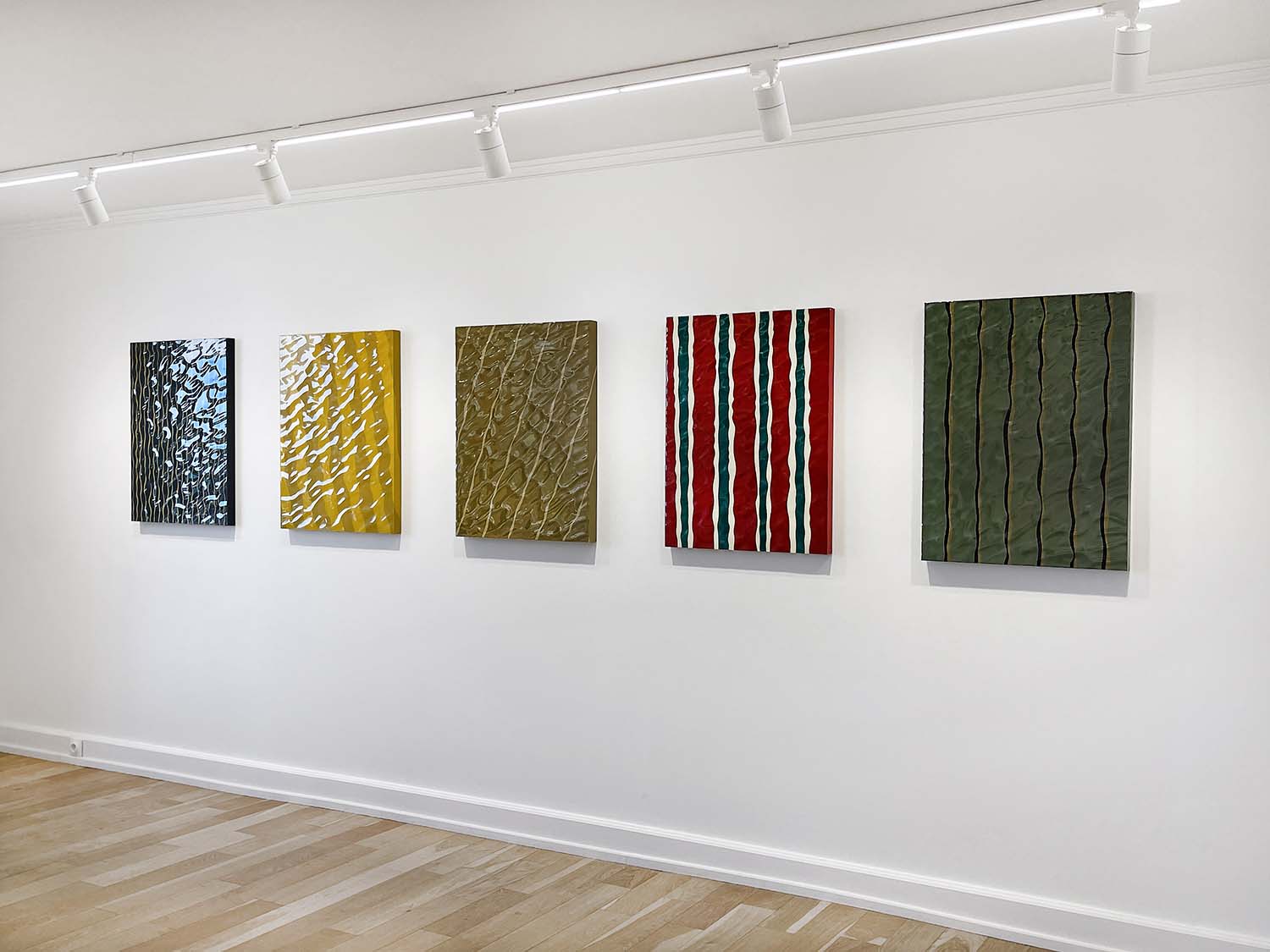 oeuvre de supakitch à biarritz-exposition de guillaume grando-galerie d'art bouscayrol