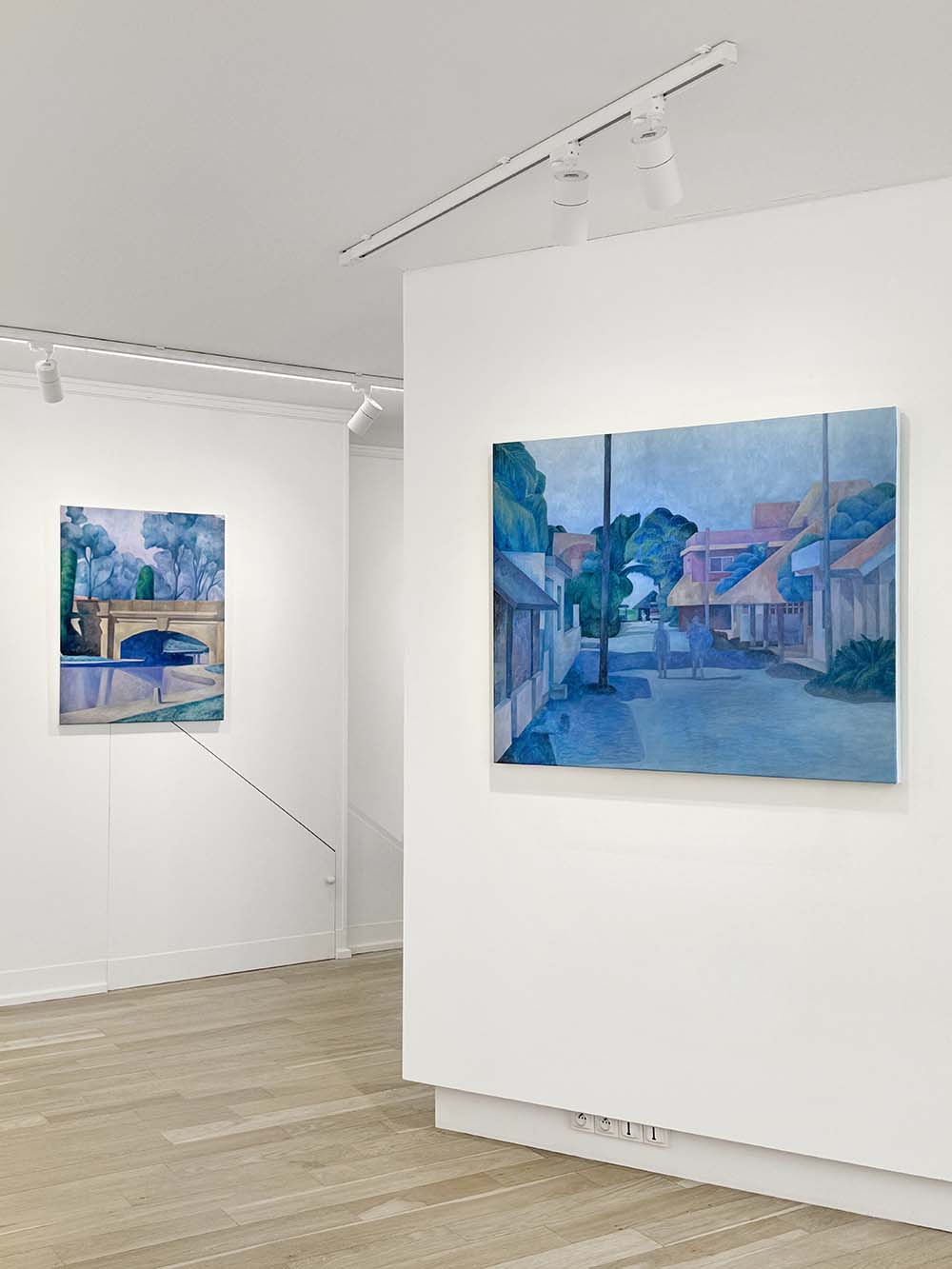 Oeuvres en situation d'Olivier Kenneybrew. Exposition d'art à Biarritz, pays basque